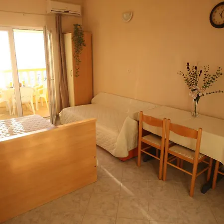 Sea View Nina Apartment Vrsi