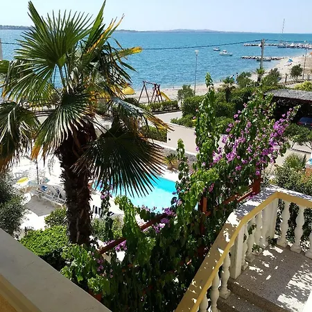 Sea View Nina By Adex Travel דירה *