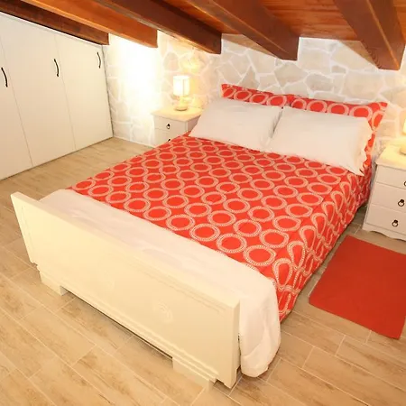 Apartment Sea View Nina Vrsi