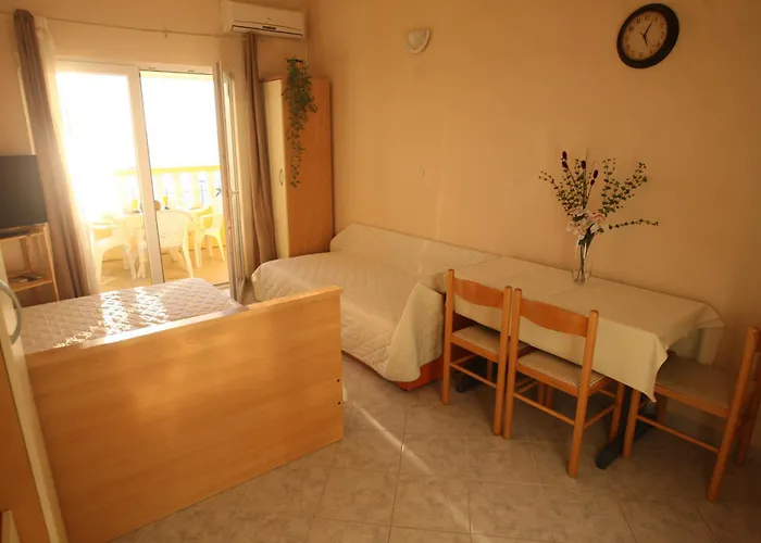Sea View Nina Апартаменты Врси