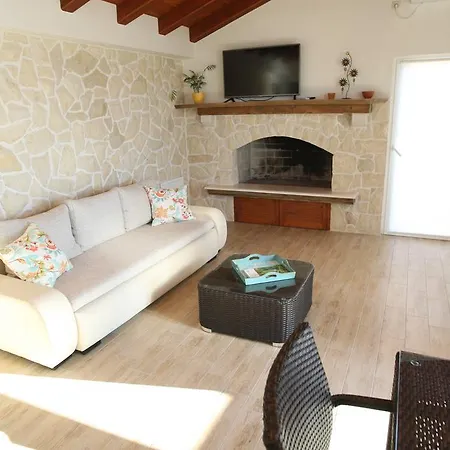 Sea View Nina Appartement *