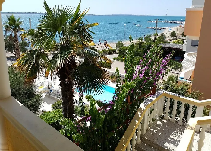 Sea View Nina Apartman *